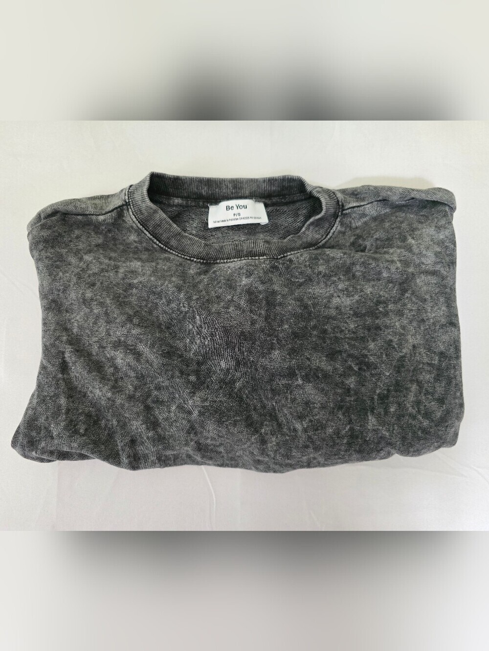 Be YOU Cropped Black Long Sleeve Crew Neck Sweatshirt Size Size Small
